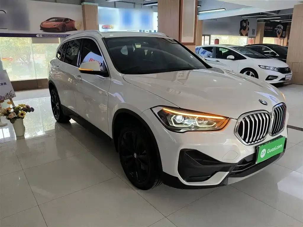 BMW X1 — фото 4