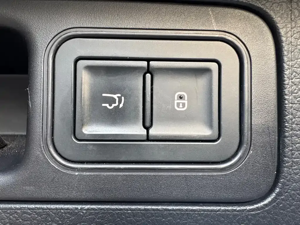 BYD PLUS New Energy — фото 10