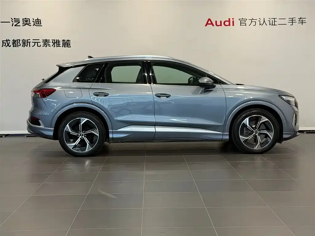 Audi Q4 e-tron — фото 4