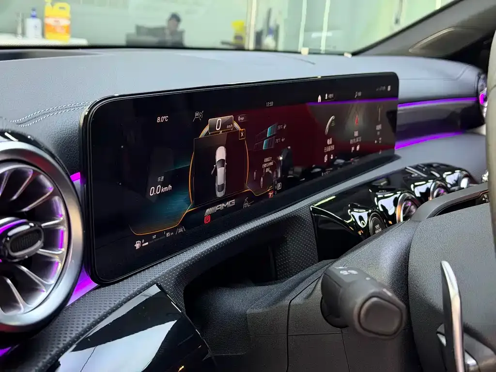 Mercedes-Benz CLA AMG — фото 6