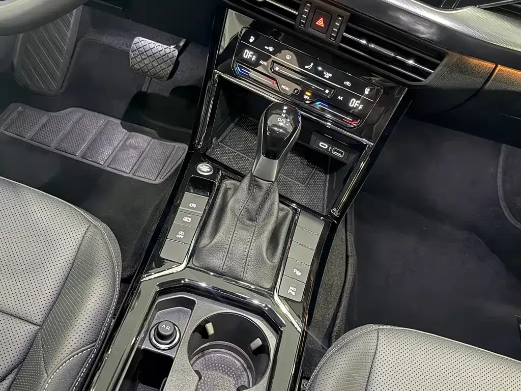 Volkswagen Passat — фото 5