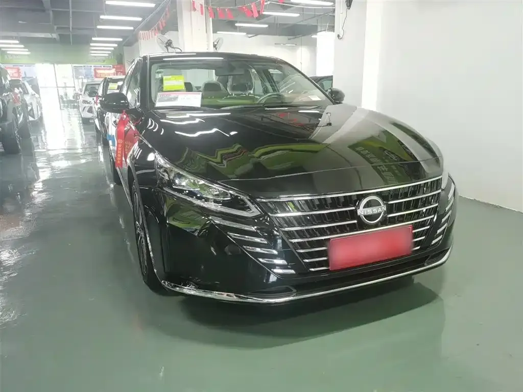 Nissan Teana — фото 4