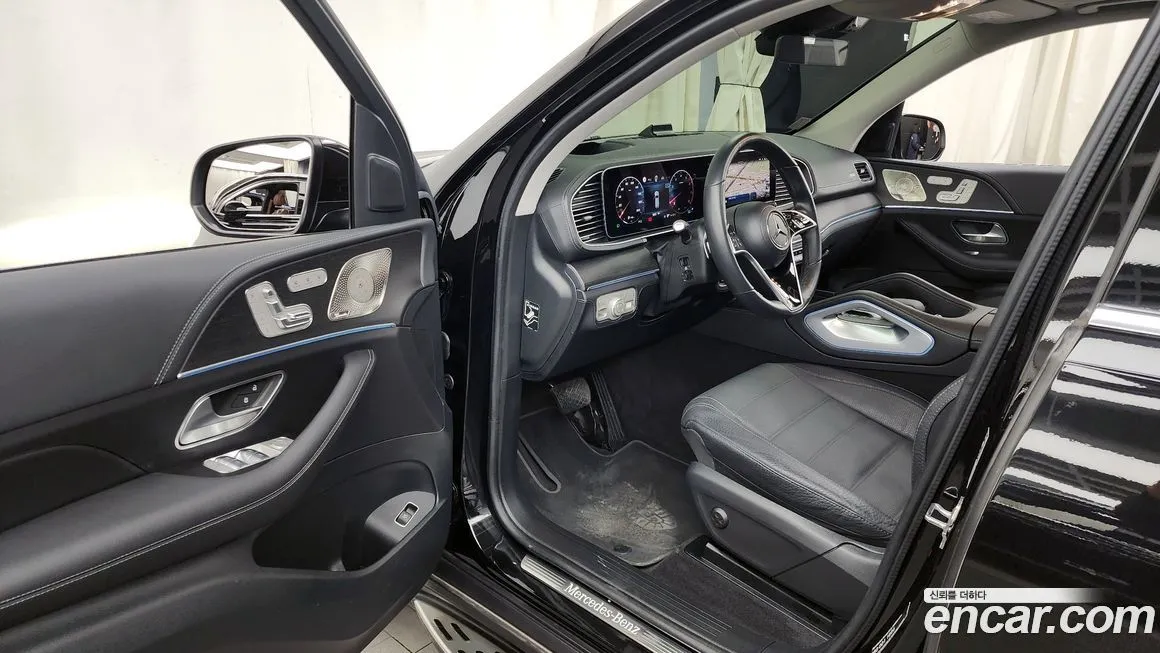 Mercedes-Benz GLE-Class — фото 10