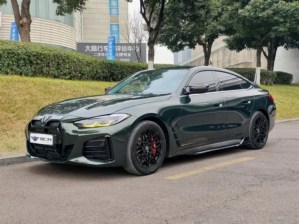 BMW 4 Series — фото 1