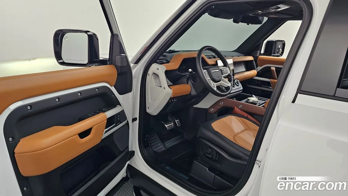 Land Rover Defender — фото 6