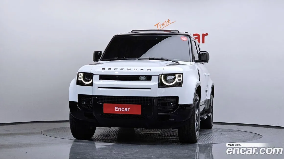 Land Rover Defender — фото 10