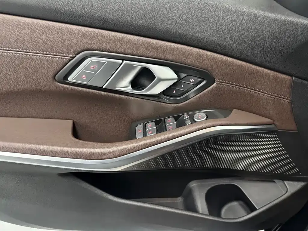 BMW 3 Series — фото 10