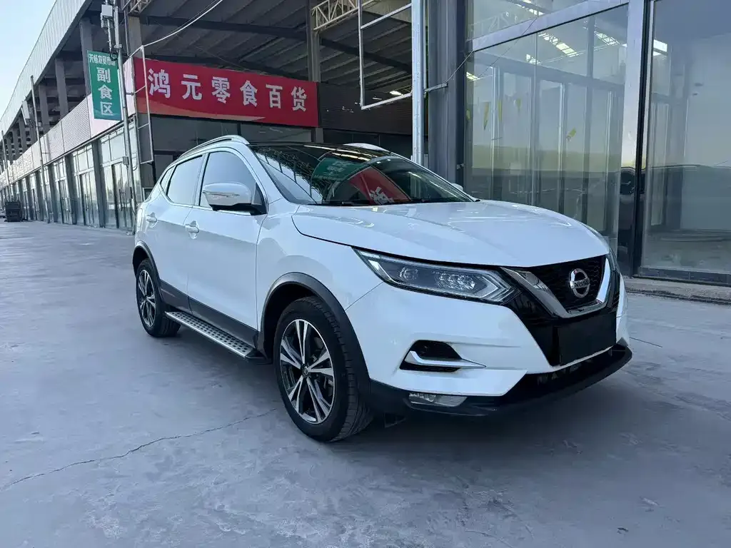 Nissan Qashqai — фото 3