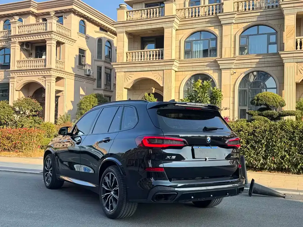 BMW X5 (Import) — фото 10