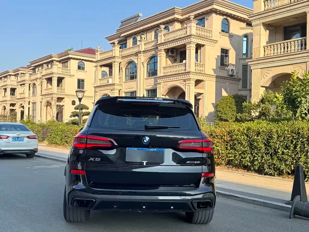 BMW X5 (Import) — фото 8