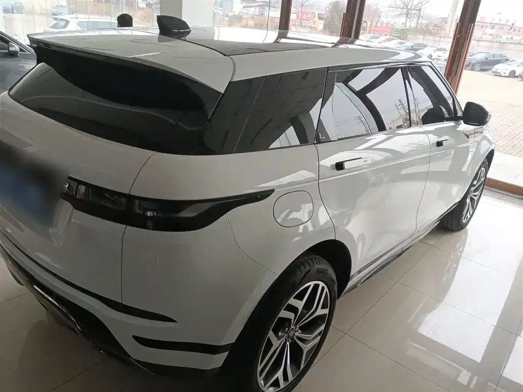 Land Rover Evoque — фото 5