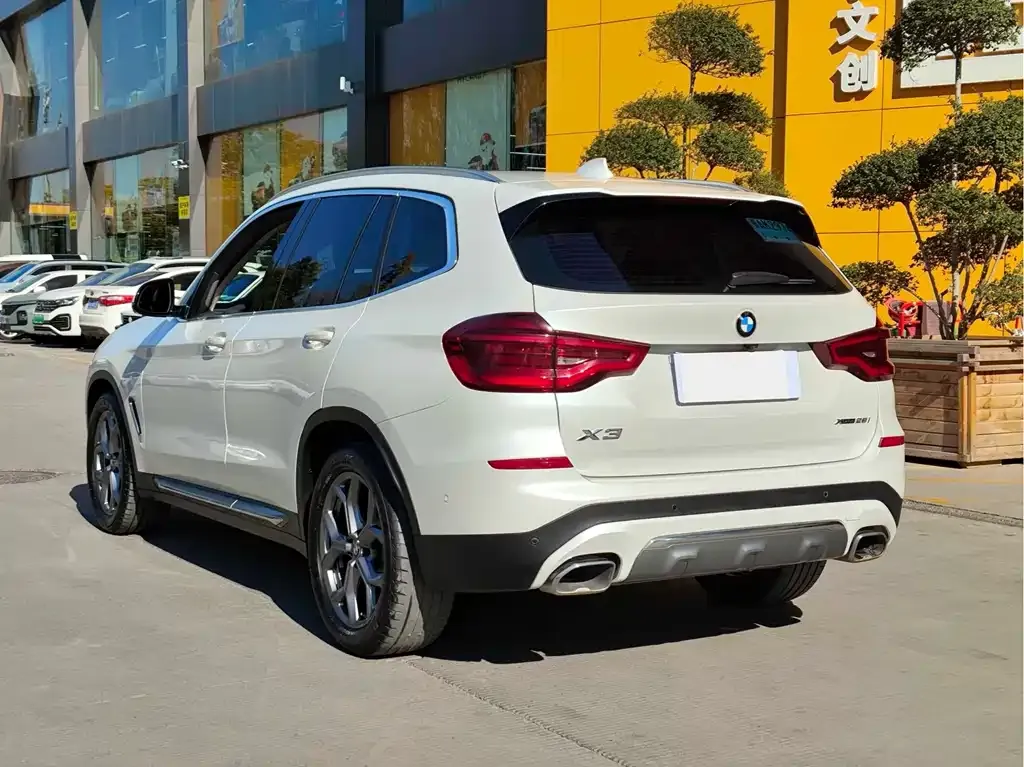 BMW X3 — фото 4