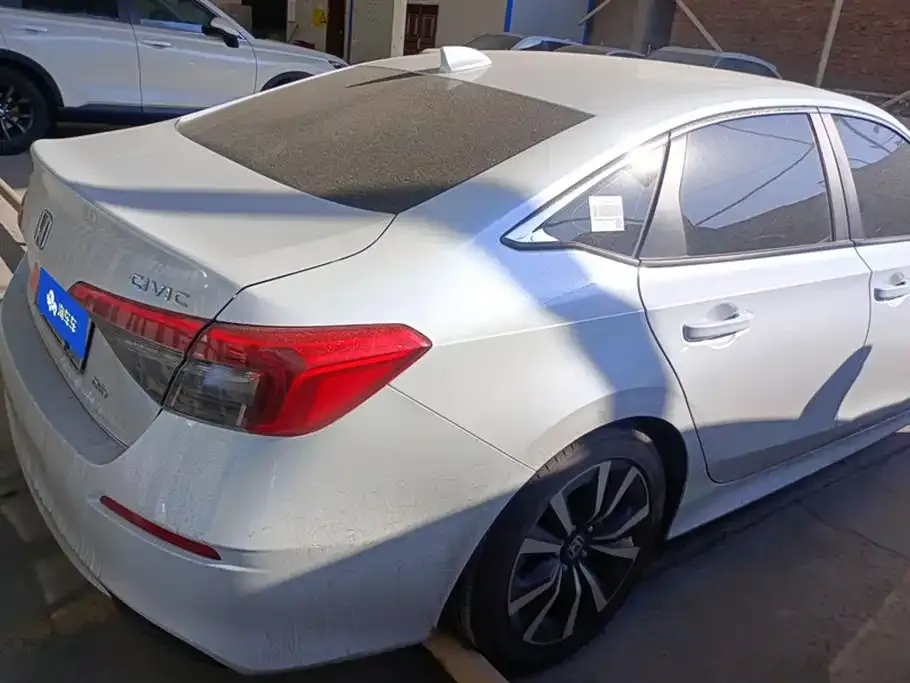 Honda Civic — фото 3