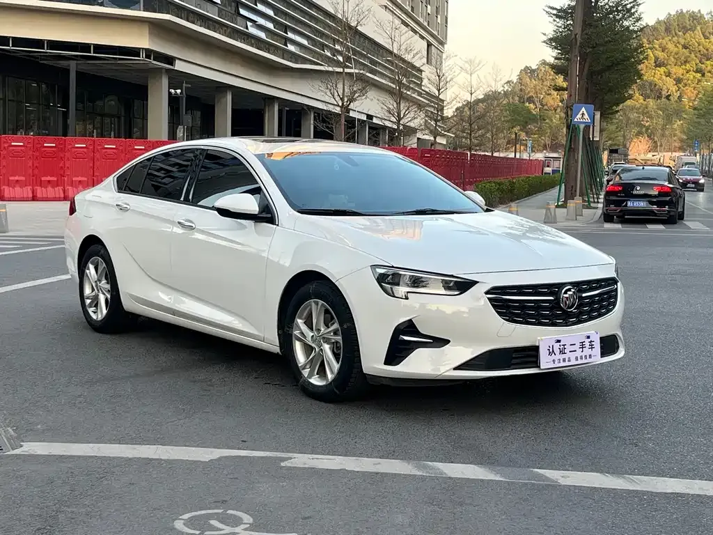 Buick Regal — фото 8