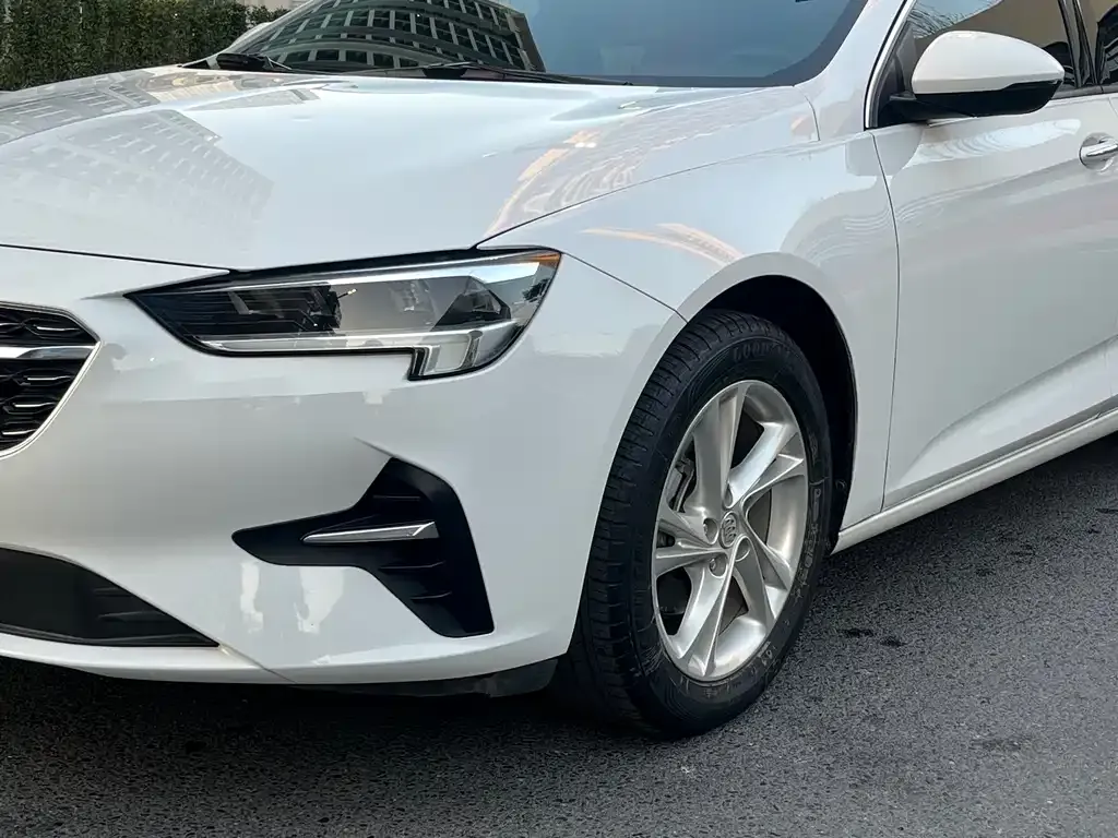 Buick Regal — фото 4
