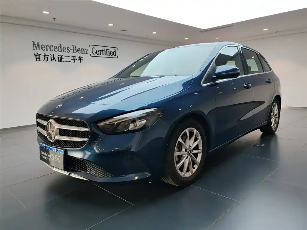 Mercedes-Benz B-Class — фото 1