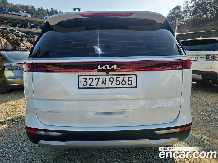 Kia Carnival — фото 2