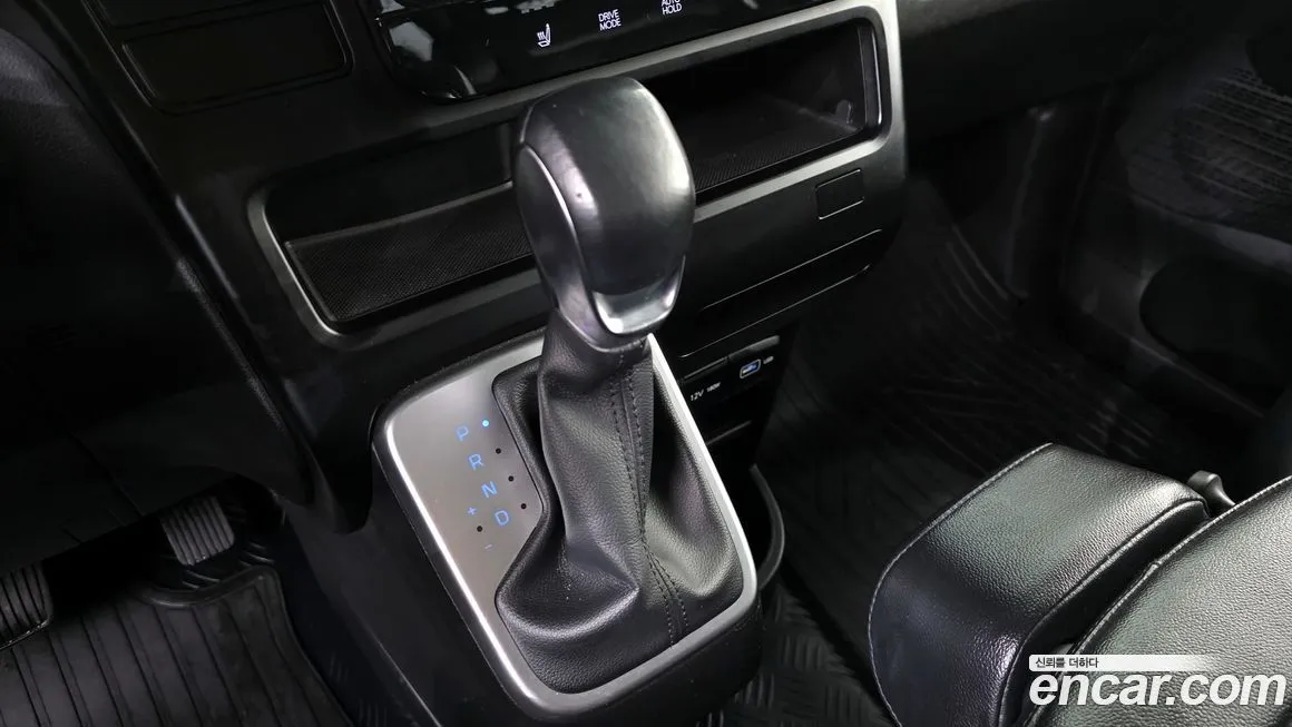 Hyundai Staria — фото 9