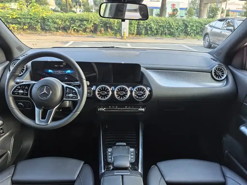 Mercedes-Benz GLA — фото 4
