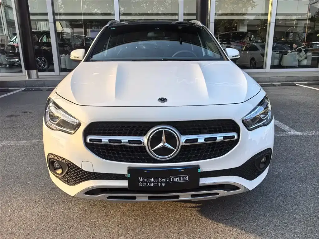 Mercedes-Benz GLA — фото 7