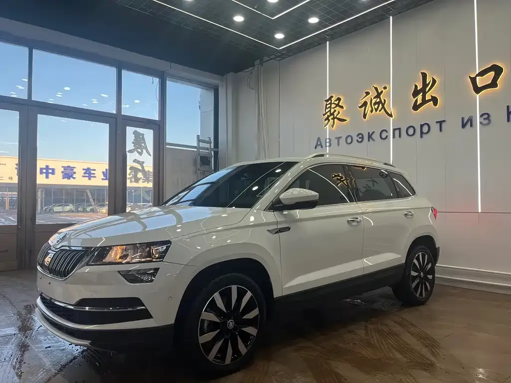 Skoda Karoq — фото 1