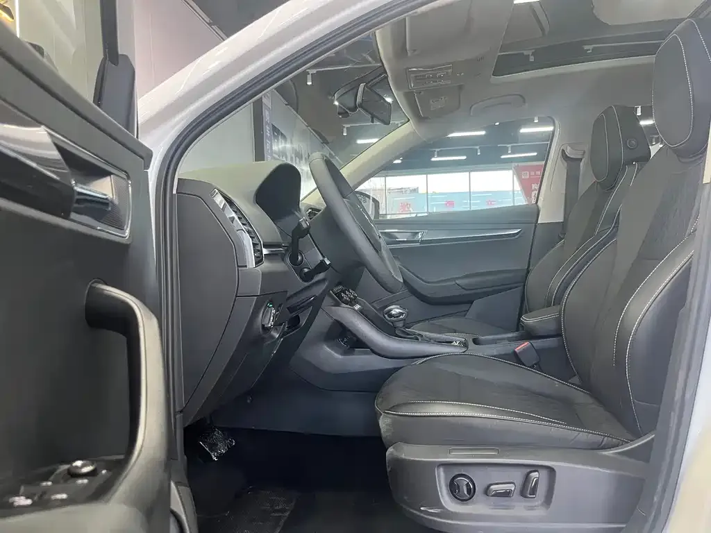 Skoda Karoq — фото 3