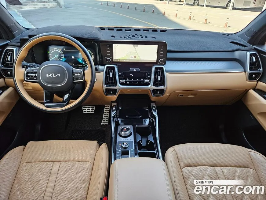 Kia Sorento — фото 7