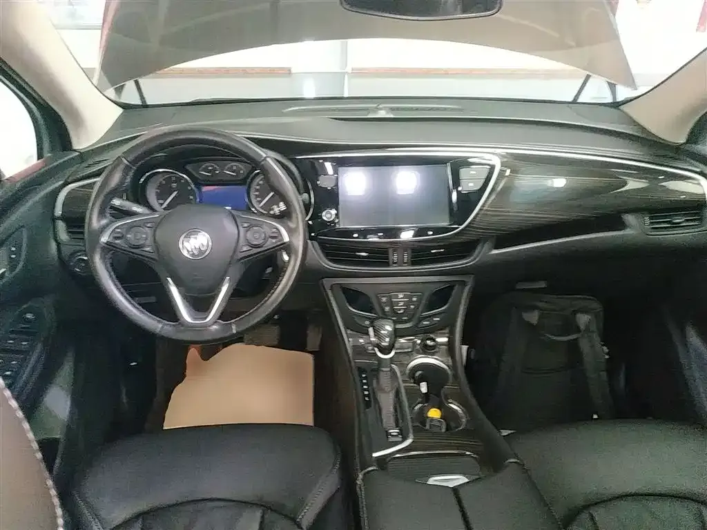 Buick Envision Plus — фото 7