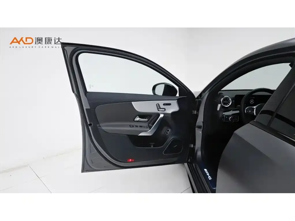 Mercedes-Benz A-Class AMG — фото 5