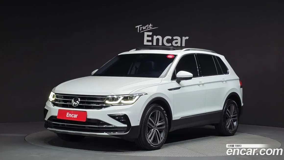Volkswagen Tiguan — фото 1
