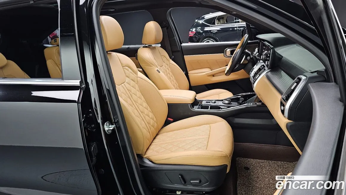 Kia Sorento — фото 10