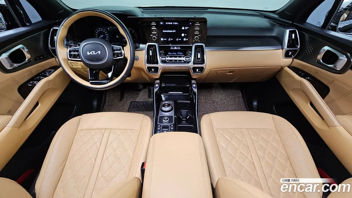 Kia Sorento — фото 8
