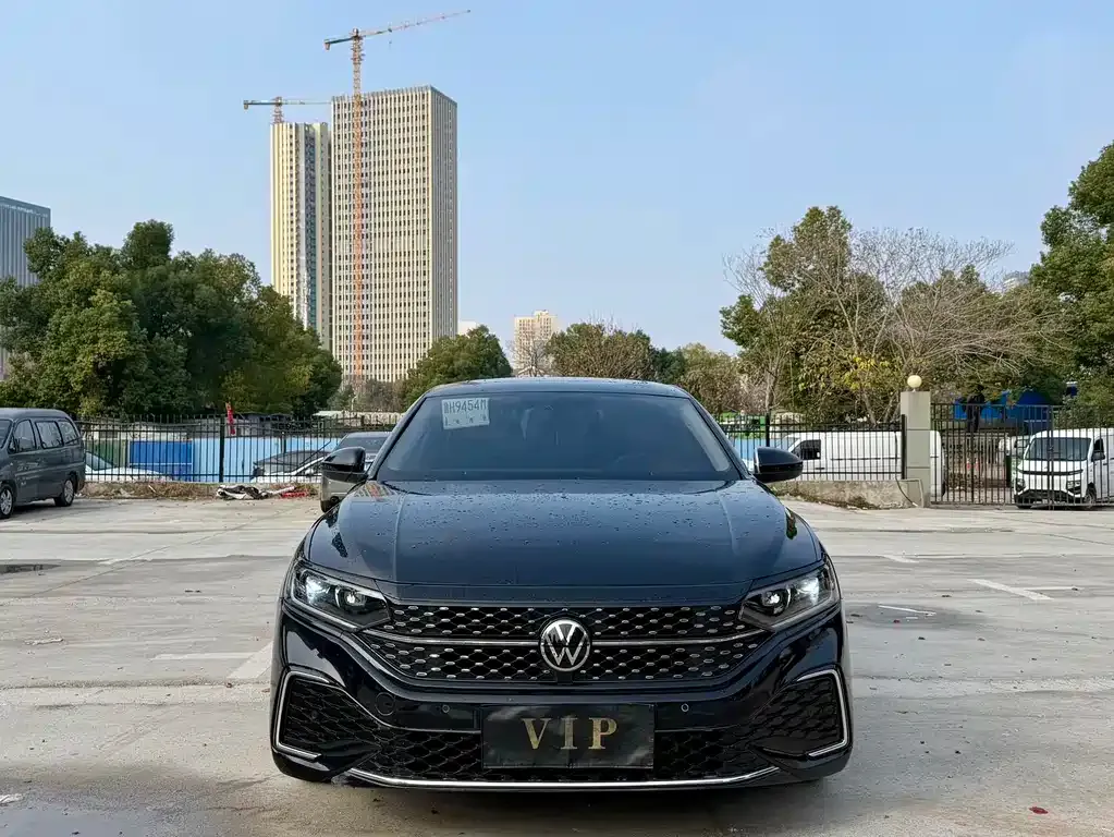 Volkswagen Passat — фото 4