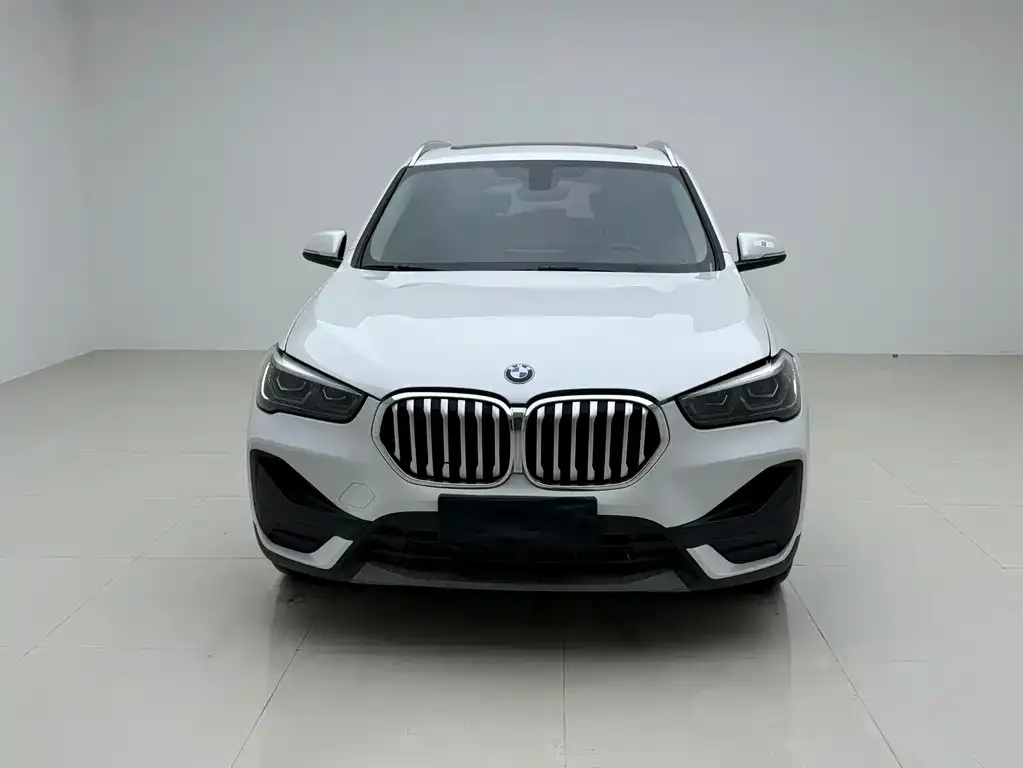 BMW X1 — фото 4