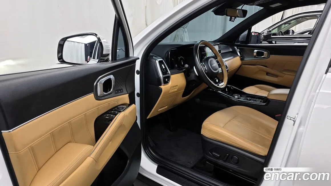 Kia Sorento — фото 8