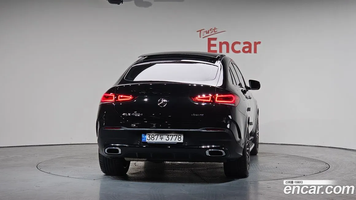 Mercedes-Benz GLE-Class — фото 4