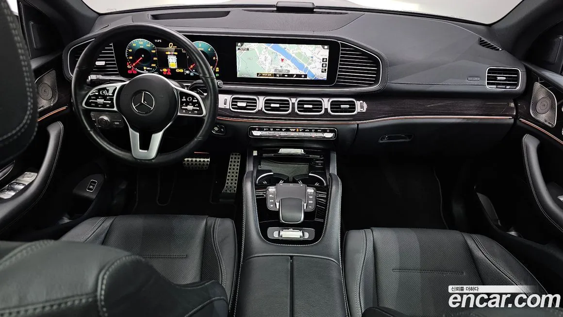Mercedes-Benz GLE-Class — фото 7