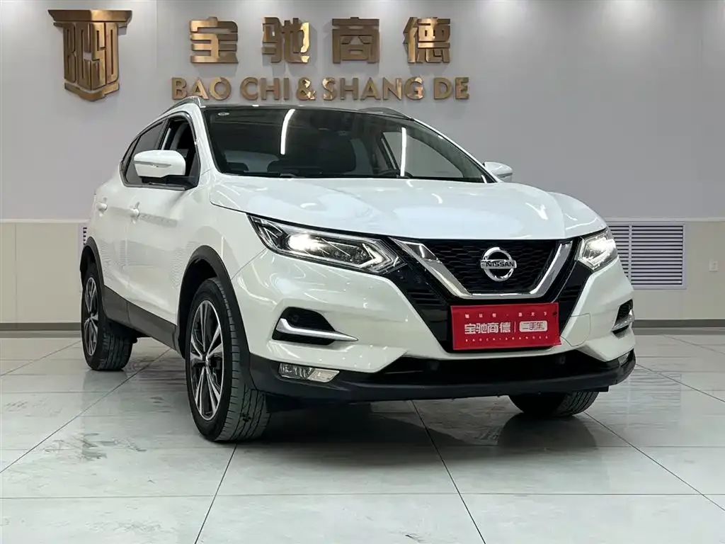 Nissan Qashqai — фото 6