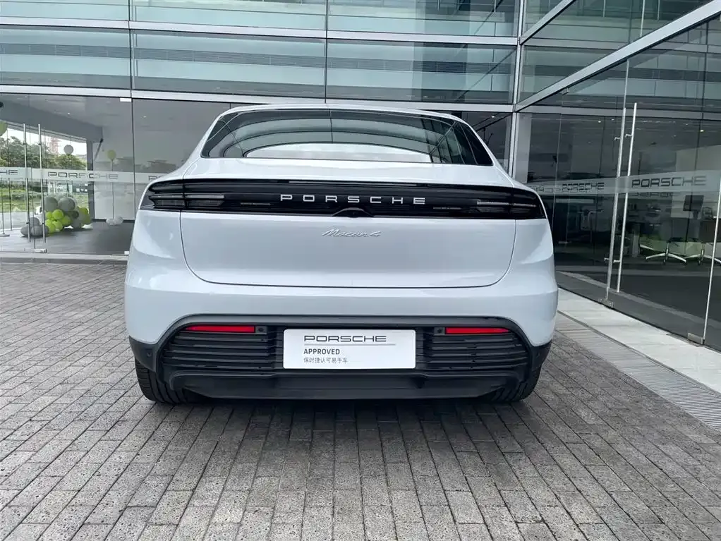 Porsche Macan EV — фото 7