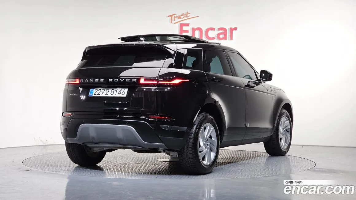 Land Rover Range Rover Evoque — фото 2