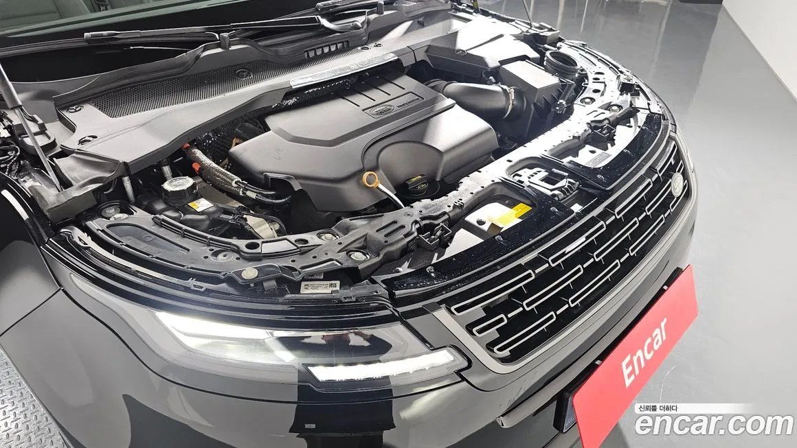 Land Rover Range Rover Evoque — фото 10