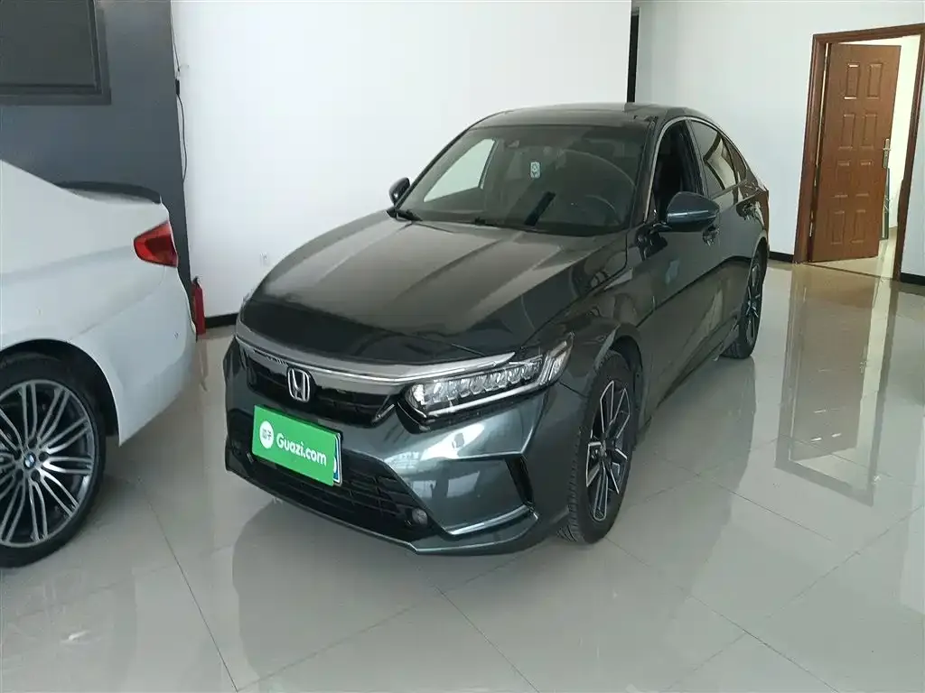 Honda Inspire — фото 1