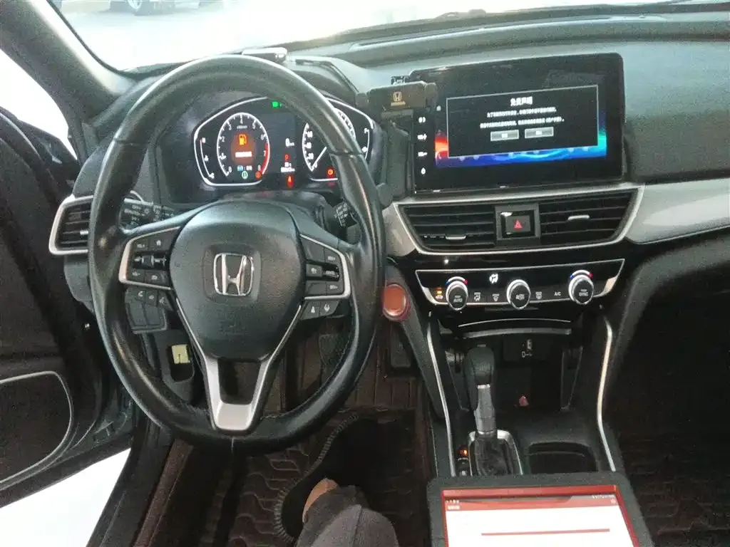 Honda Inspire — фото 10