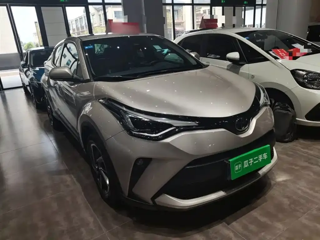 Toyota C-HR — фото 6