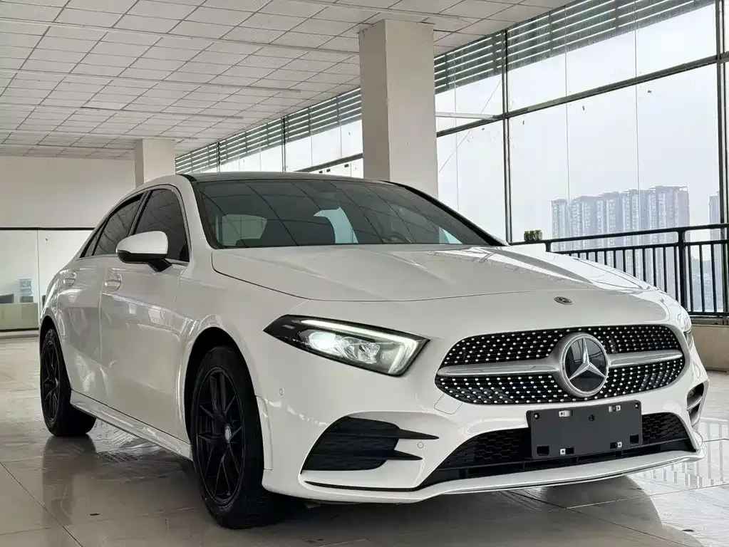 Mercedes-Benz A-Class — фото 6