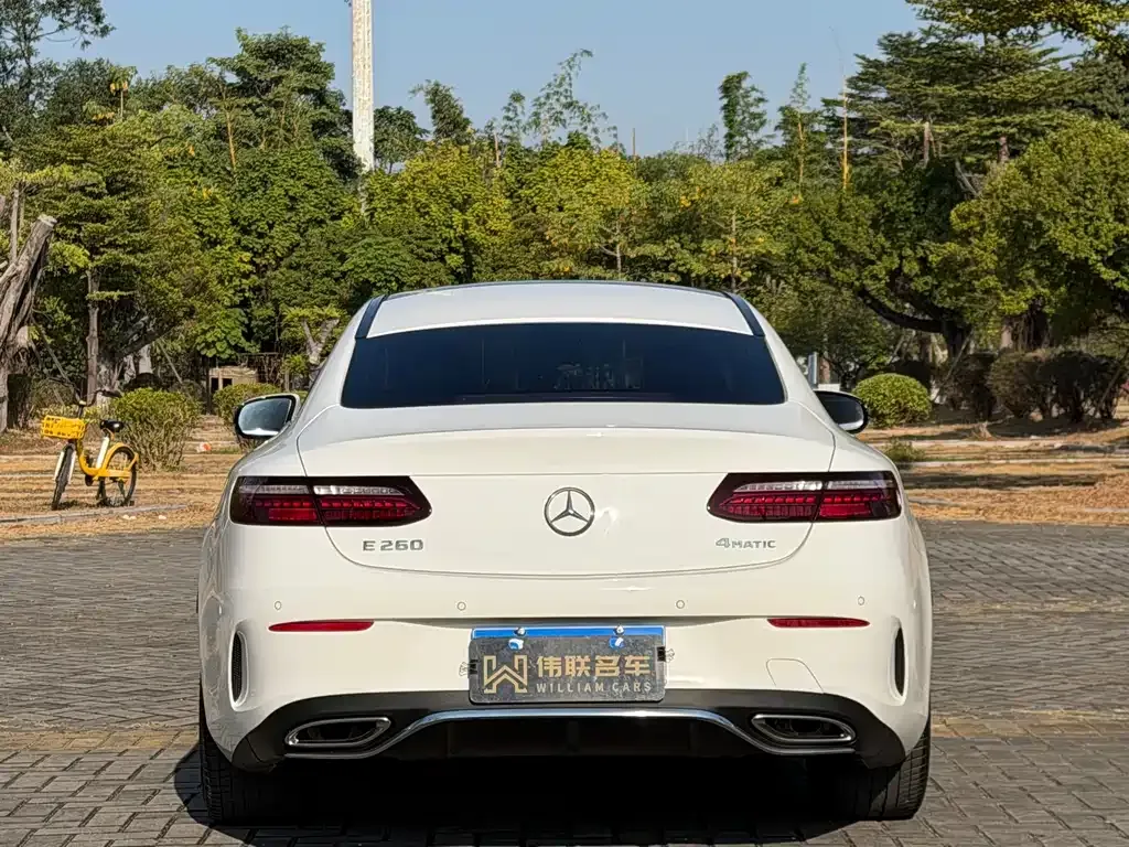 Mercedes-Benz E-Class (Import) — фото 3
