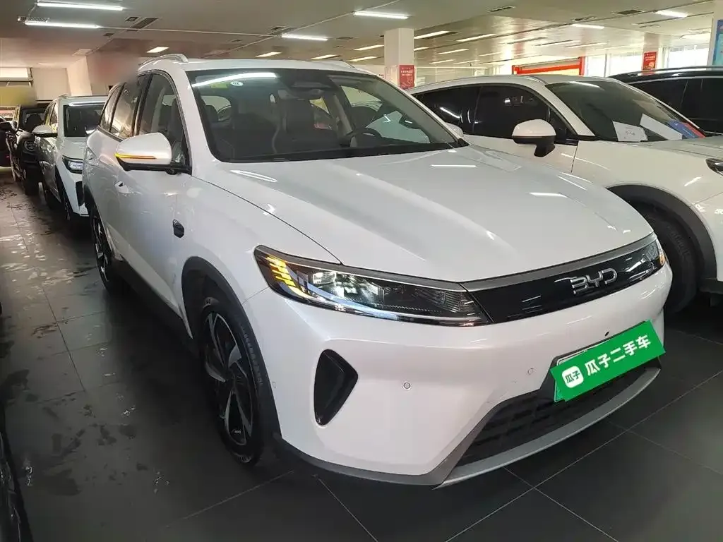 BYD Seal 05 DM-i — фото 7