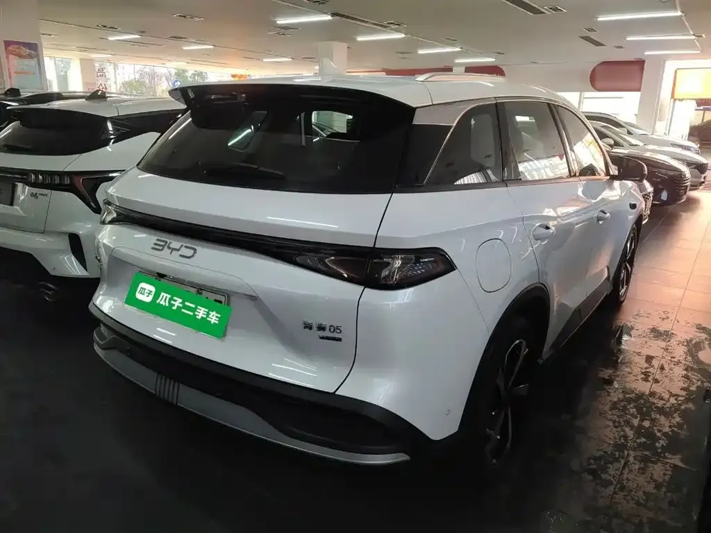BYD Seal 05 DM-i — фото 10