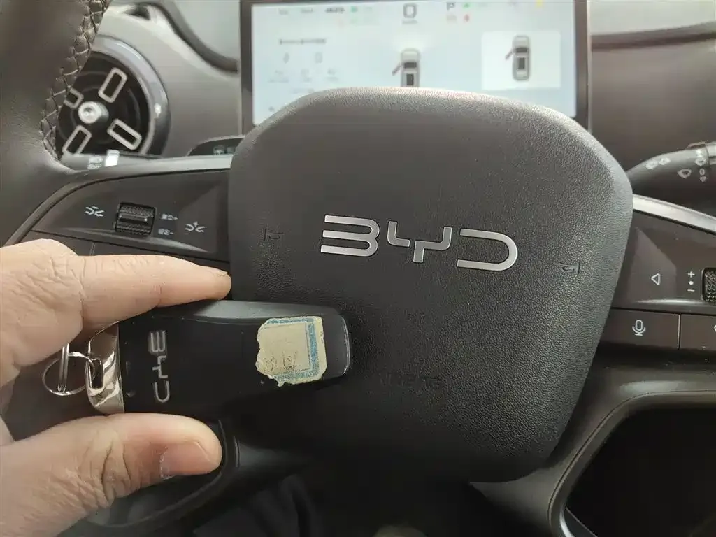 BYD Seal 05 DM-i — фото 6
