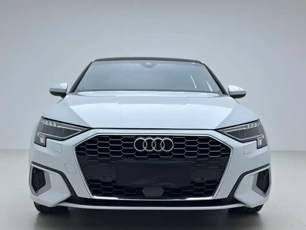 Audi A3 — фото 2